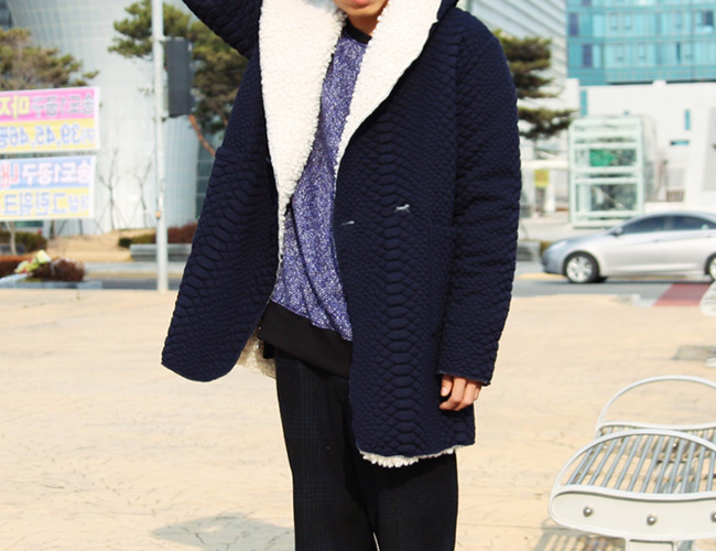 quilt woolly coat [ 2color / free size ] 퀼트 양털 코트